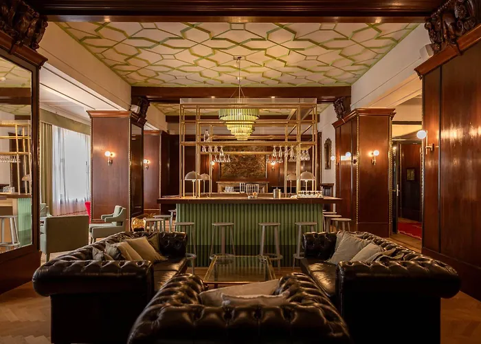 The Eighteen86 By Keyone